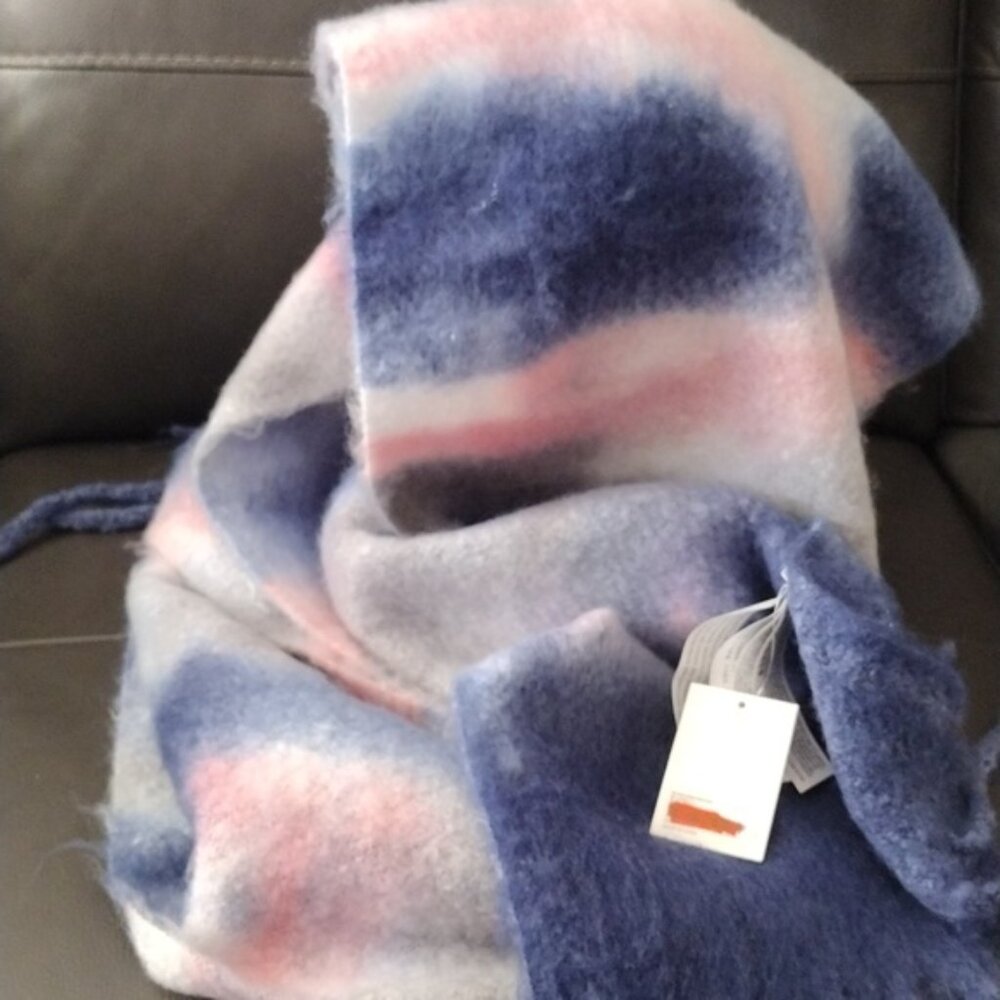 Forever 21 Scarf NWT